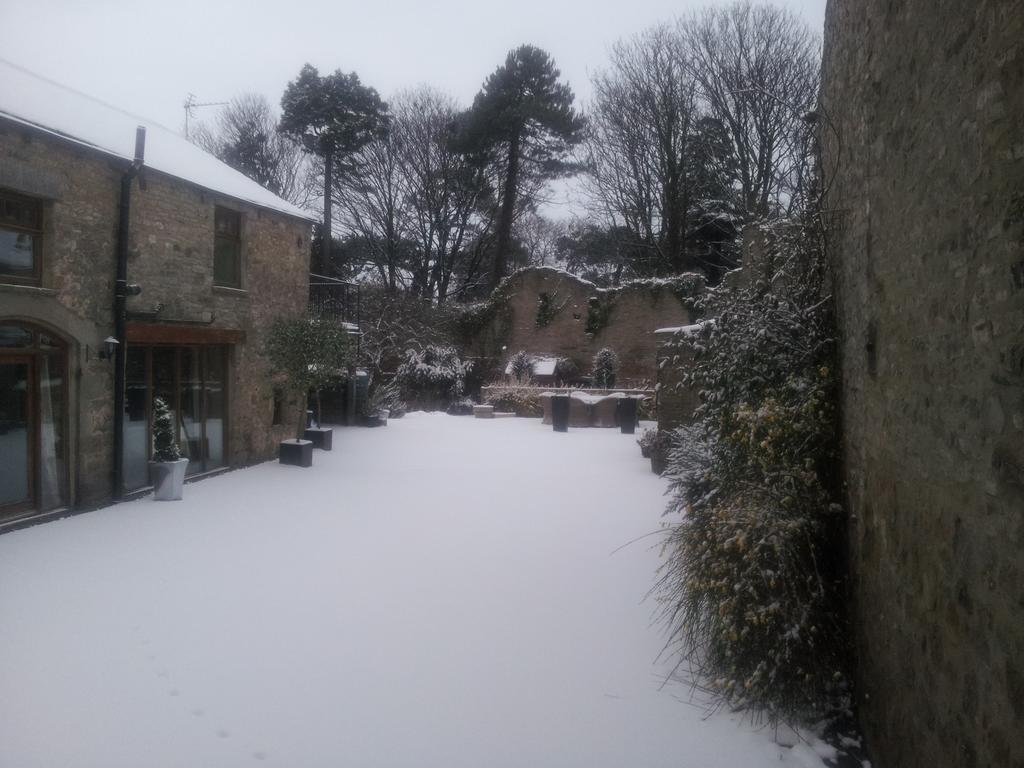 The Priory Bed and Breakfast Middleham Buitenkant foto
